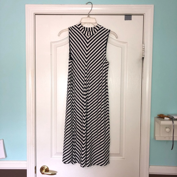 New J Crew Sleevless Striped Chevron dress - Picture 1 of 3